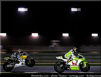 motogp_qatar_2010_0007.jpg