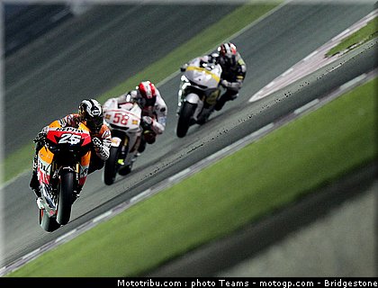 motogp_qatar_2010_0010.jpg
