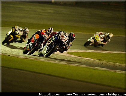 motogp_qatar_2010_0026.jpg