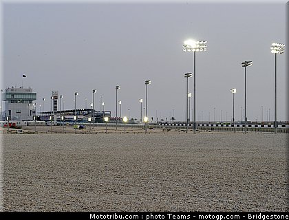 motogp_qatar_2010_0108.jpg