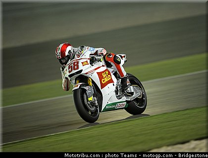 motogp_simoncelli_10_qatar_2010.jpg