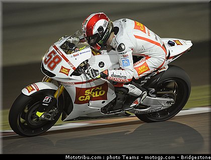 motogp_simoncelli_12_qatar_2010.jpg