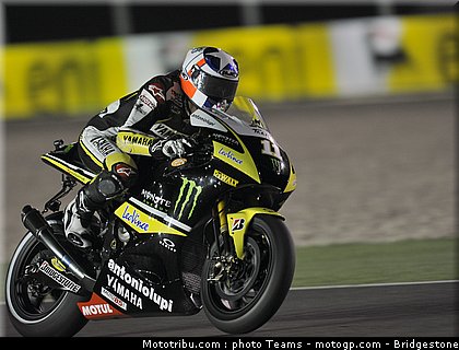 motogp_spies_16_qatar_2010.jpg