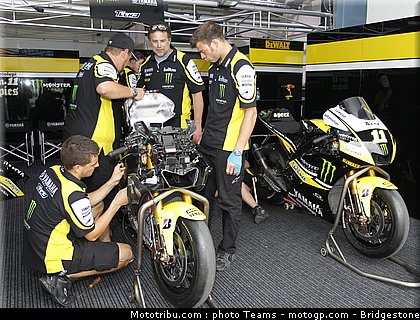 motogp_spies_21_qatar_2010.jpg