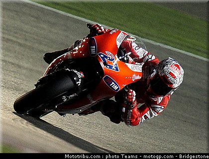motogp_stoner_04_qatar_2010.jpg
