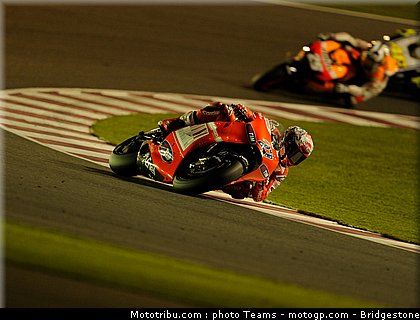 motogp_stoner_07_qatar_2010.jpg