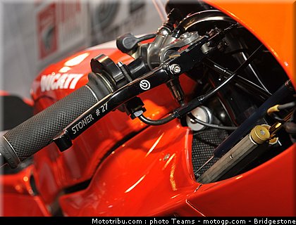 motogp_stoner_14_qatar_2010.JPG