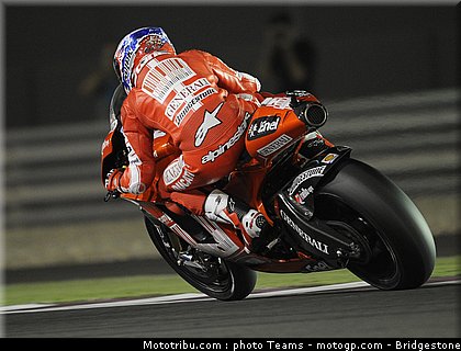 motogp_stoner_24_qatar_2010.jpg