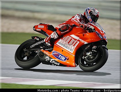 motogp_stoner_27_qatar_2010.jpg