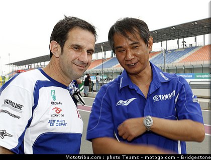 motogp_yamaha_3_qatar_2010.jpg