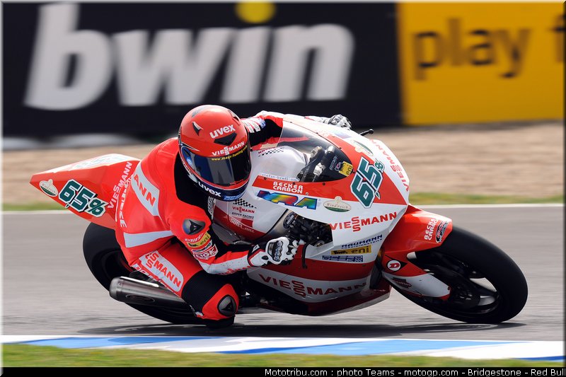 moto2_bradl_07_jerez_2010