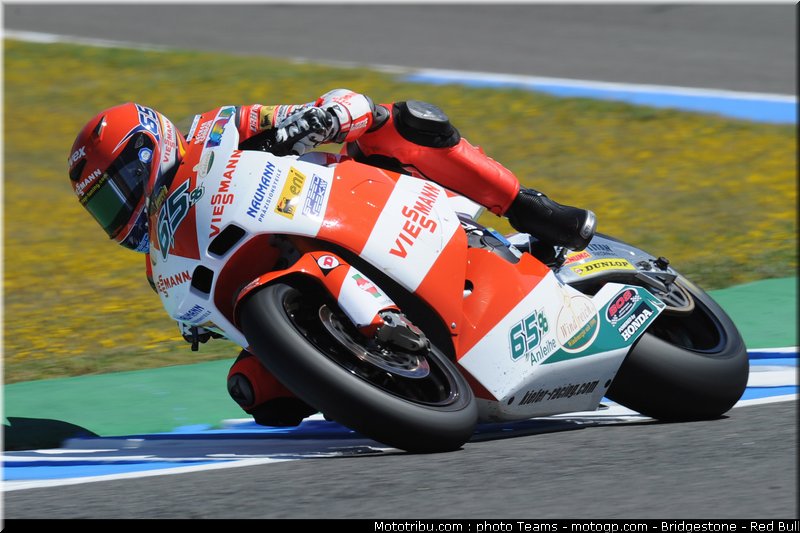 moto2_bradl_12_jerez_2010