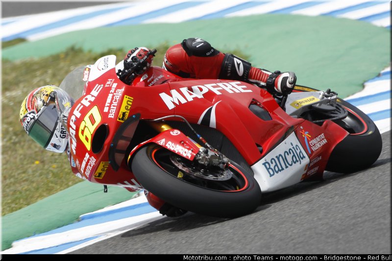 moto2_simon_07_jerez_2010