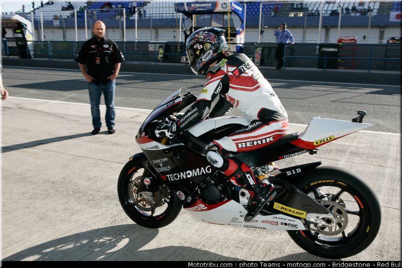 moto2_tomizawa_05_jerez_2010