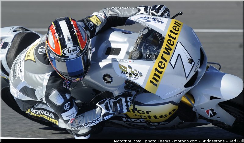 motogp_aoyama_1_jerez_2010