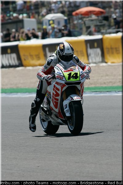 motogp_depuniet_03_jerez_2010