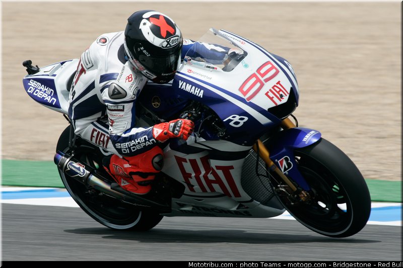 motogp_lorenzo_03_jerez_2010