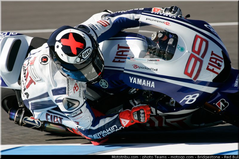 motogp_lorenzo_04_jerez_2010