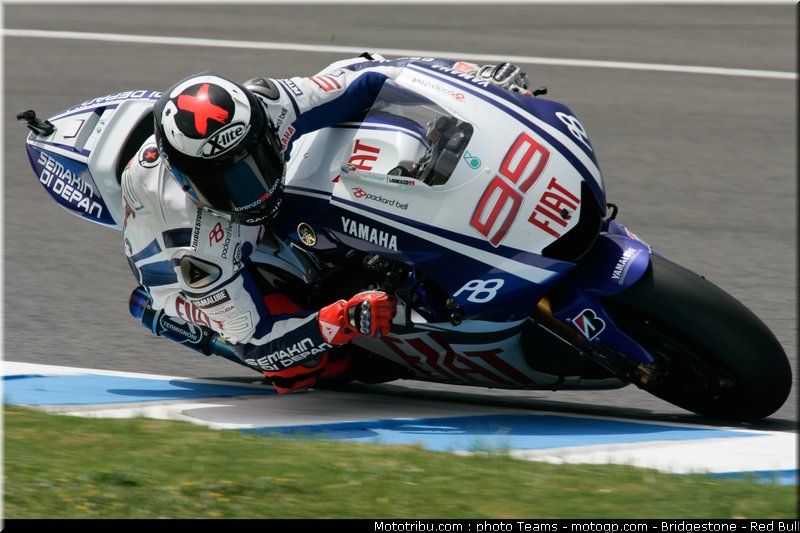 motogp_lorenzo_05_jerez_2010