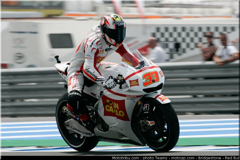 motogp_melandri_04_jerez_2010