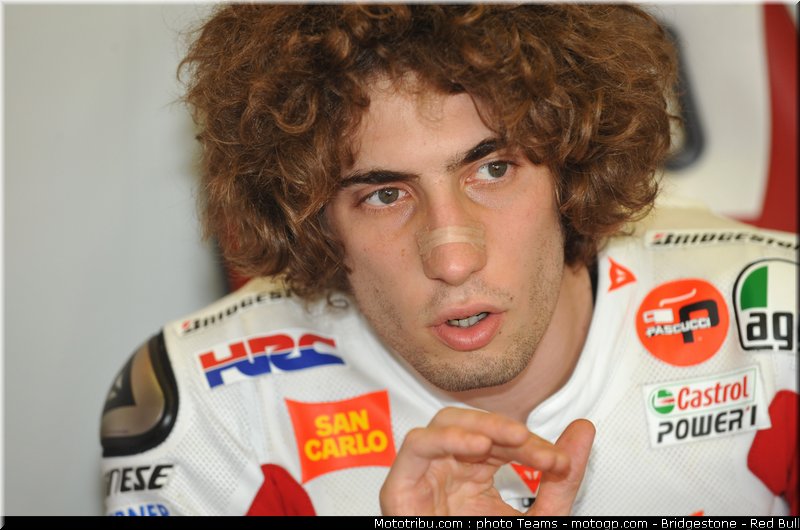 motogp_simoncelli_18_jerez_2010