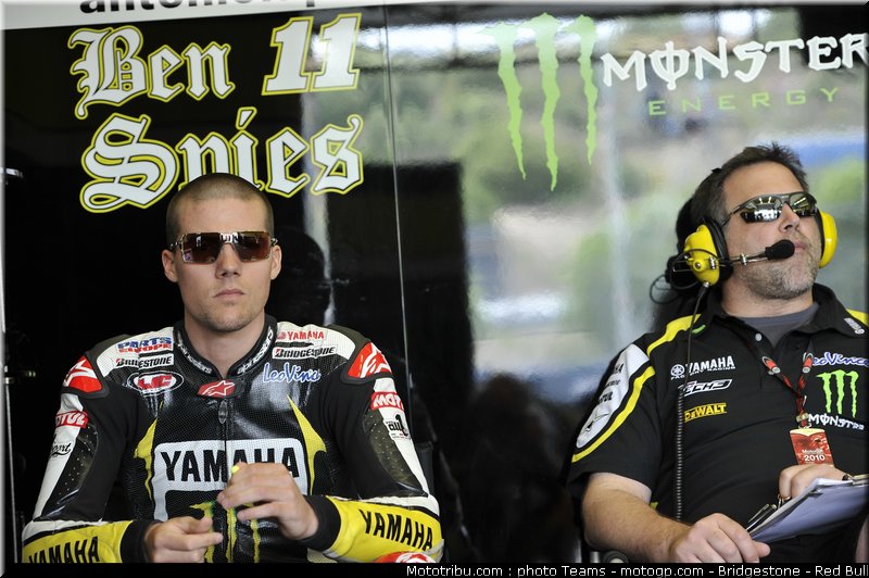 motogp_spies_01_jerez_2010