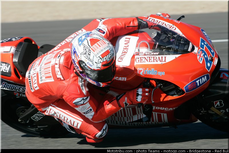 motogp_stoner_02_jerez_2010