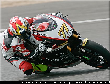 moto2_aegerter_09_jerez_2010.jpg