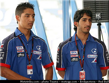 moto2_bluesens_2_jerez_2010.jpg