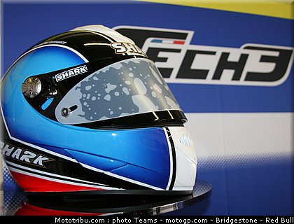 moto2_derosa_07_jerez_2010.jpg