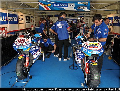 moto2_hernandez_4_jerez_2010.jpg