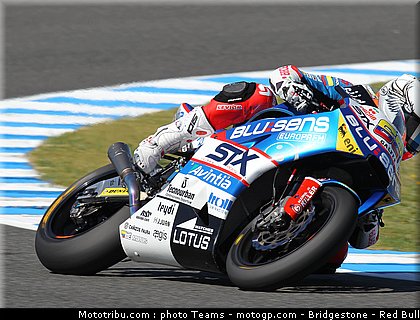 moto2_hernandez_5_jerez_2010.jpg
