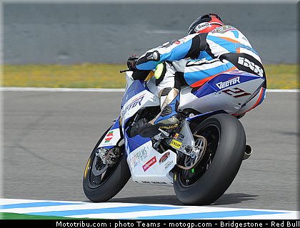 moto2_leonov_01_jerez_2010.jpg