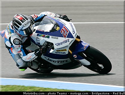 moto2_leonov_02_jerez_2010.jpg