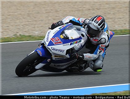 moto2_leonov_08_jerez_2010.jpg