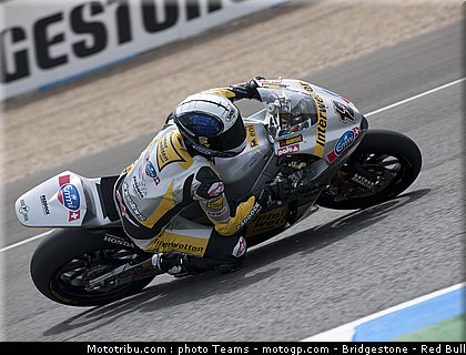 moto2_luthi_5_jerez_2010.jpg