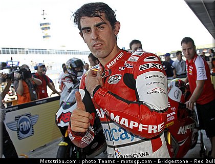moto2_simon_09_jerez_2010.jpg