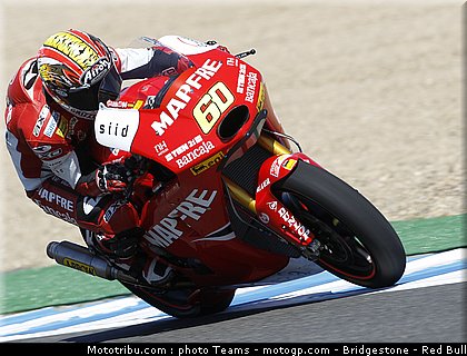 moto2_simon_12_jerez_2010.jpg