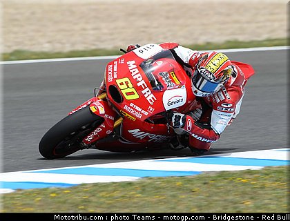 moto2_simon_14_jerez_2010.jpg