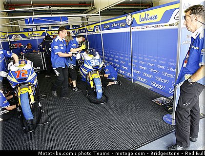 moto2_tech3_2_jerez_2010.jpg