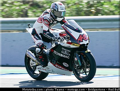moto2_tomizawa_01_jerez_2010.jpg