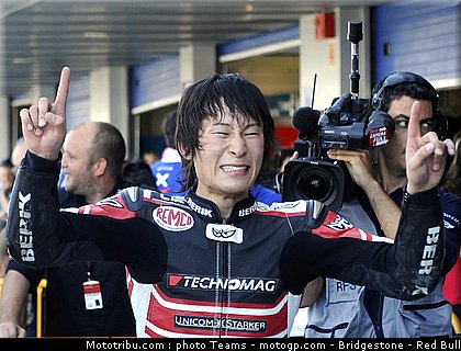 moto2_tomizawa_20_jerez_2010.jpg