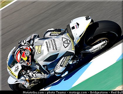 motogp_aoyama_3_jerez_2010.jpg