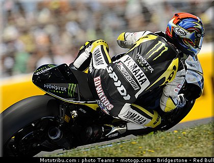 motogp_edwards_01_jerez_2010.jpg