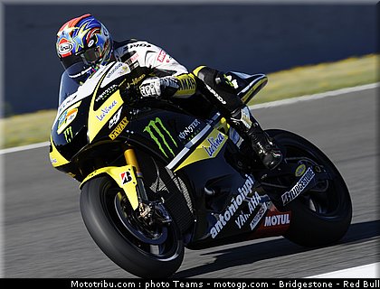 motogp_edwards_21_jerez_2010.jpg