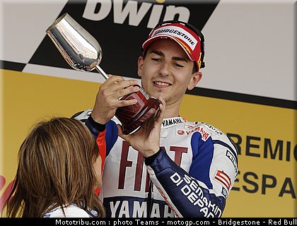 motogp_lorenzo_11_jerez_2010.jpg
