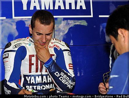 motogp_lorenzo_13_jerez_2010.jpg