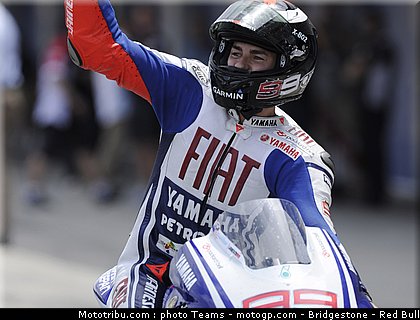 motogp_lorenzo_19_jerez_2010.jpg