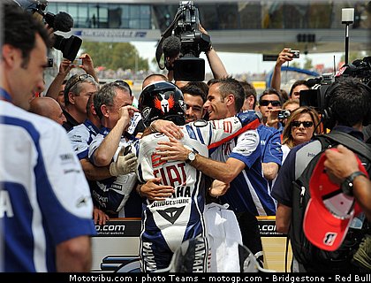 motogp_lorenzo_21_jerez_2010.jpg