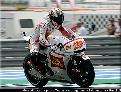 motogp_melandri_04_jerez_2010.jpg